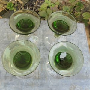 4 VERRES Vins d'Alsace pied spirale