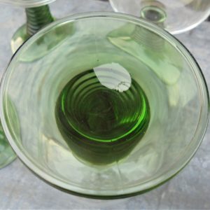 4 VERRES Vins d'Alsace pied spirale