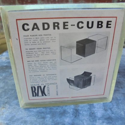 Cadre cube BAC Design