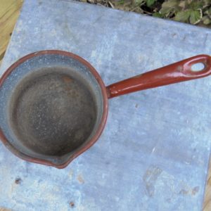 2 casseroles PM émail