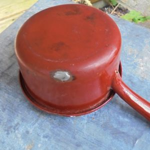 2 casseroles PM émail