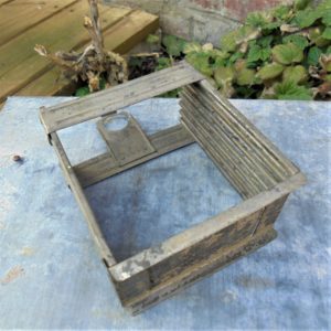 Ancien bac plaques photo
